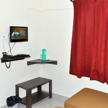 Maple Inn Budget Hotel Bangalore Eksteriør billede